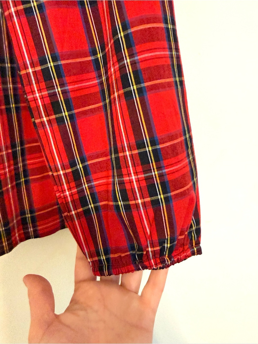 2/$30 J. Crew Red Plaid Ruffle Shoulder Long Sleeve Holiday Blouse Size Small - Picture 4 of 9